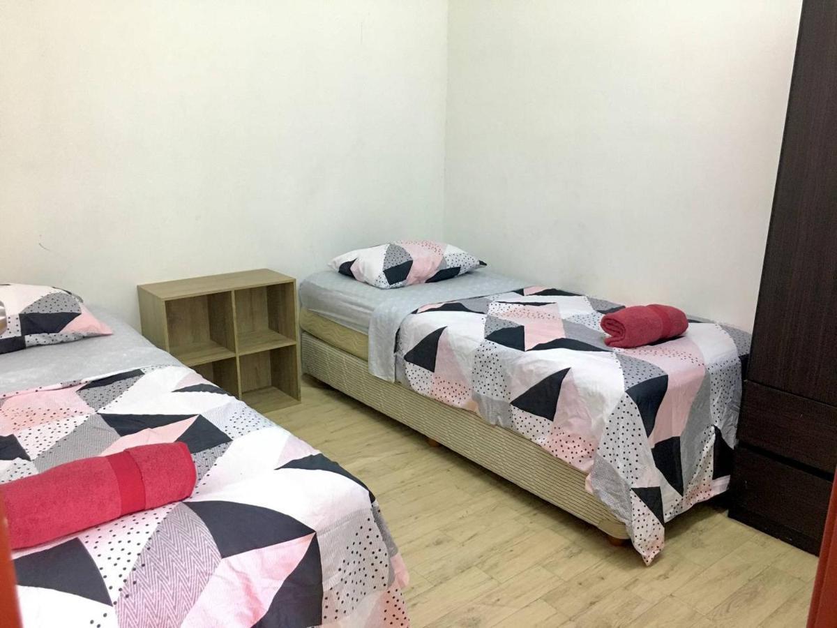 Adinda Homestay 瓜拉丁加奴 外观 照片